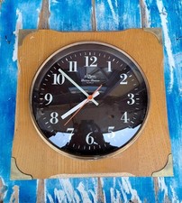 Orologio Da Parete In Legno